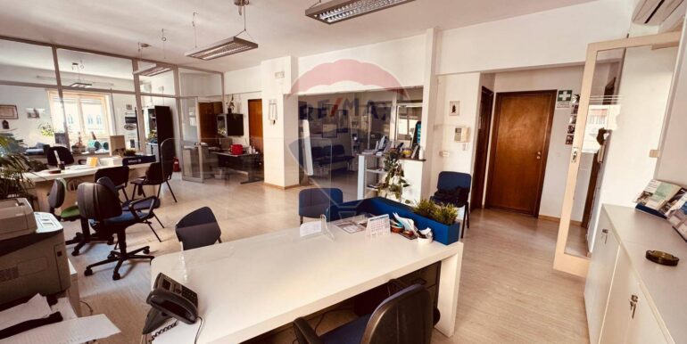 20251013121857-993284-3