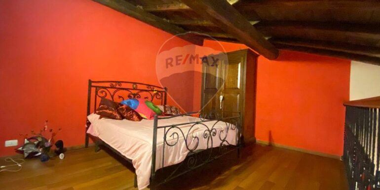 20251013124133-993300-22