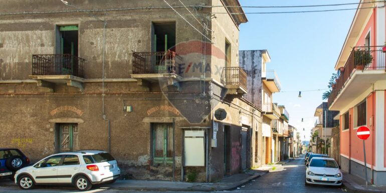 20251013135235-993308-66