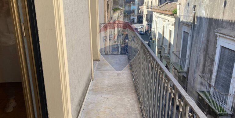 20251013173728-993396-13