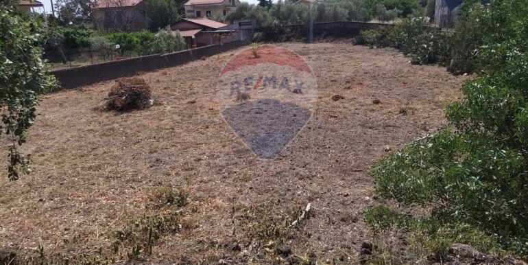 20251013182209-993411-3