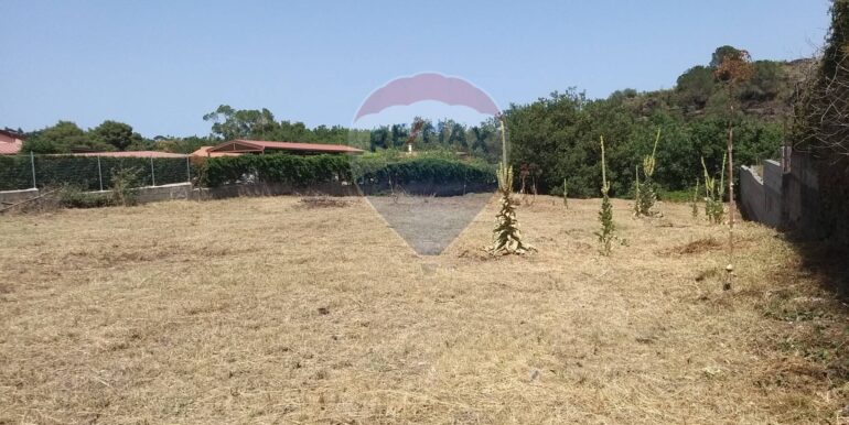 20251013182211-993411-7