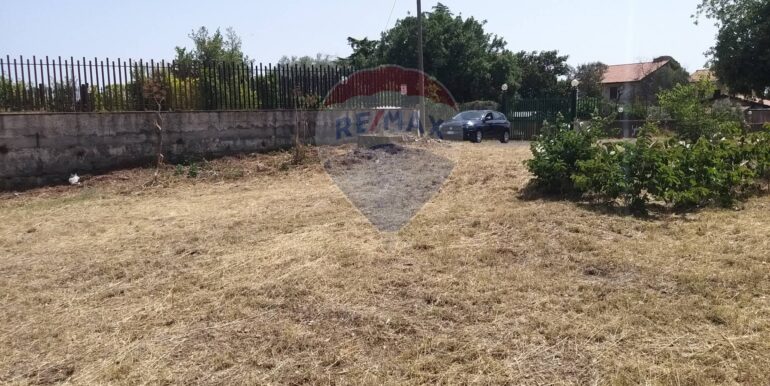 20251013182211-993411-8