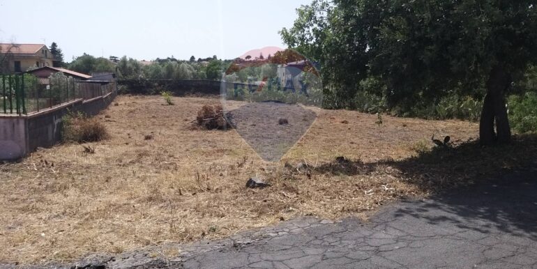 20251013182211-993411-9