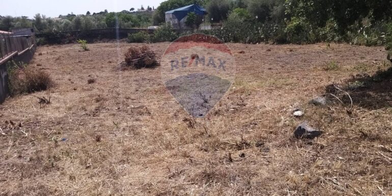 20251013182212-993411-10