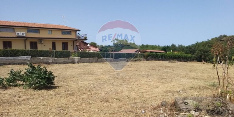 20251013182212-993411-12