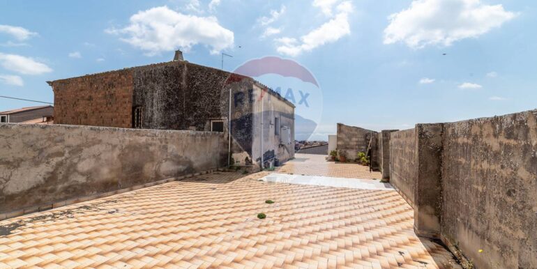 20251013195659-993470-8