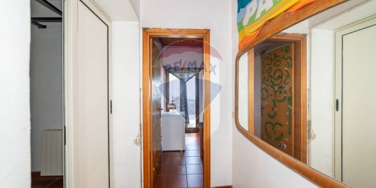 20251013195731-993470-18