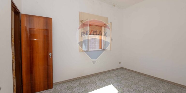 20251013204551-993129-15