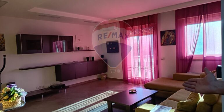 20251013215247-993480-3