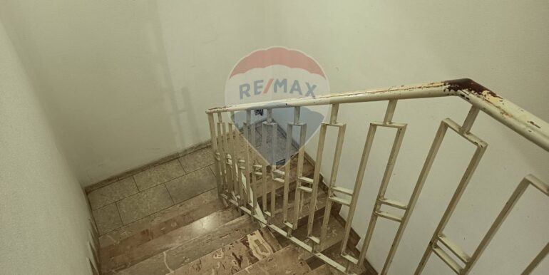 20251013215330-993480-19