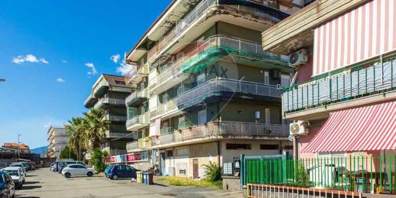 2025101393509-993088-3