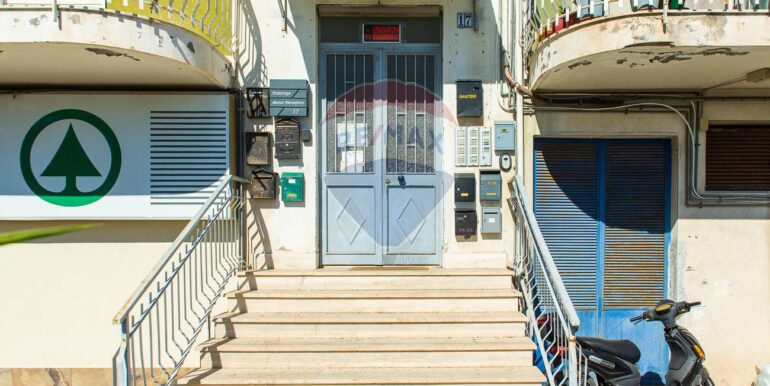 2025101393520-993088-6