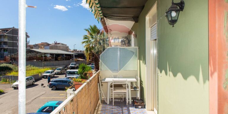 2025101393553-993088-18