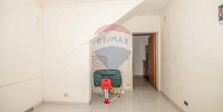 2025101395619-979693-10