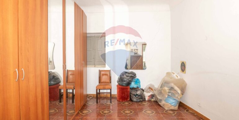 2025101395643-979693-17