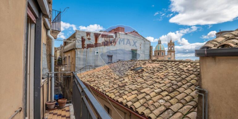 2025101395654-979693-20