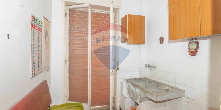 2025101395658-979693-21