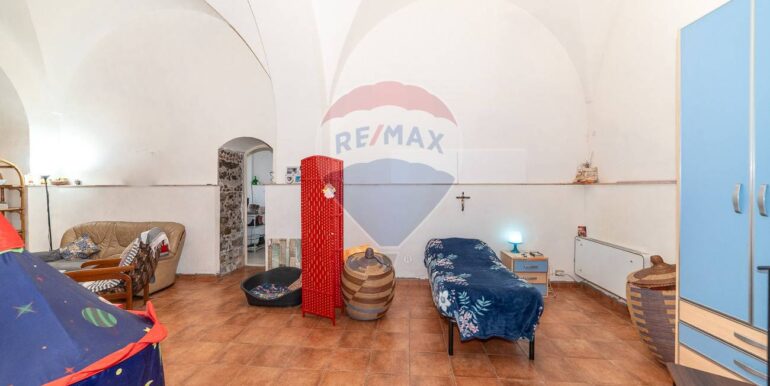 20251014100631-993504-8