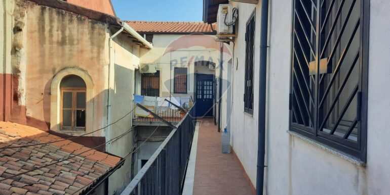 20251014102403-993510-4