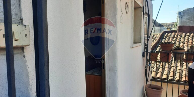 20251014102406-993510-5