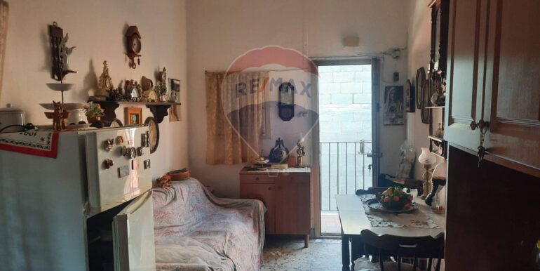 20251014102420-993510-10