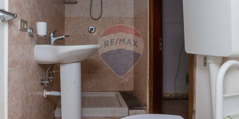 20251014115506-993559-4