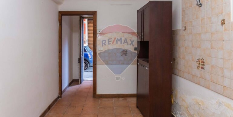 20251014115531-993559-14