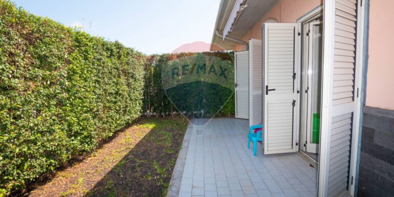 20251014133352-993602-15