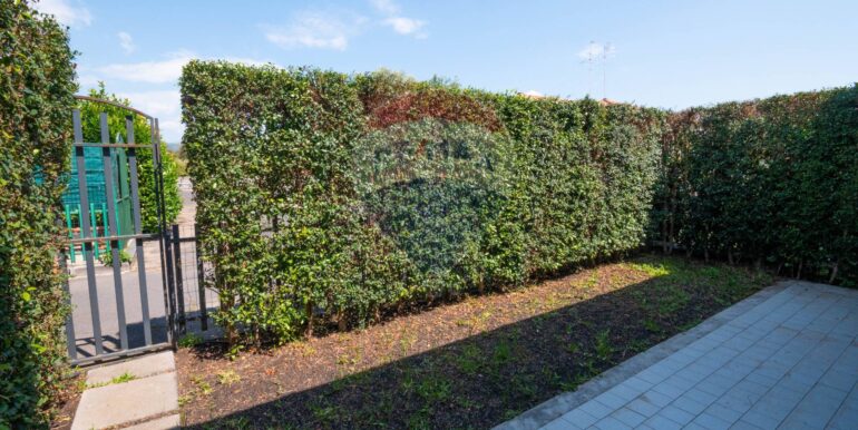 20251014133357-993602-16