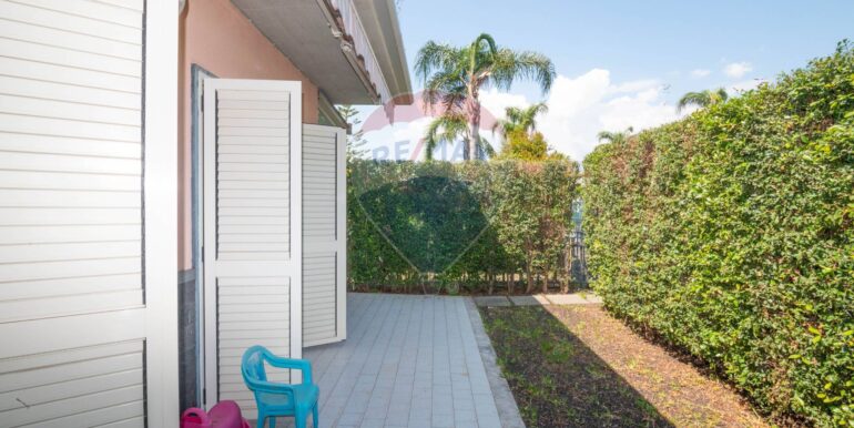 20251014133401-993602-17