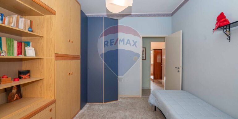 20251014173850-993665-16