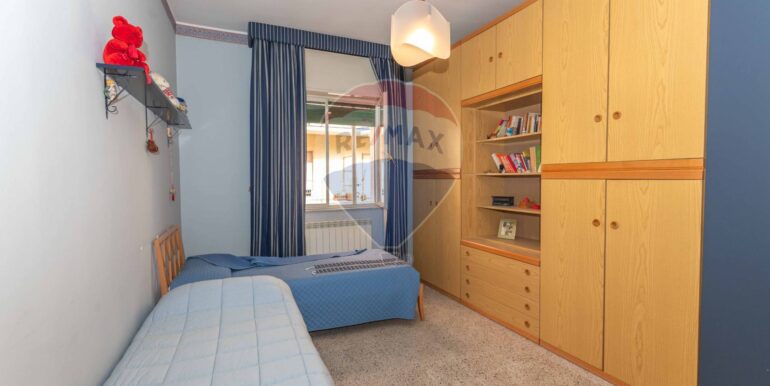 20251014173853-993665-17