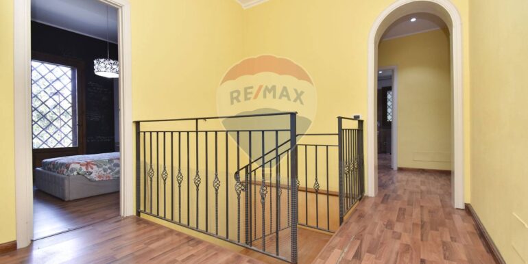 20251014180706-993255-20