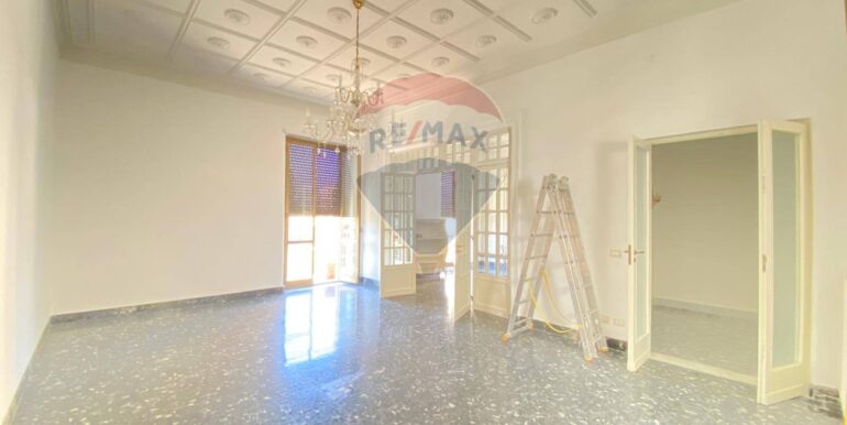 20251014190006-993315-9