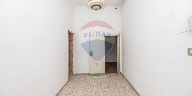 20251014194633-993714-10