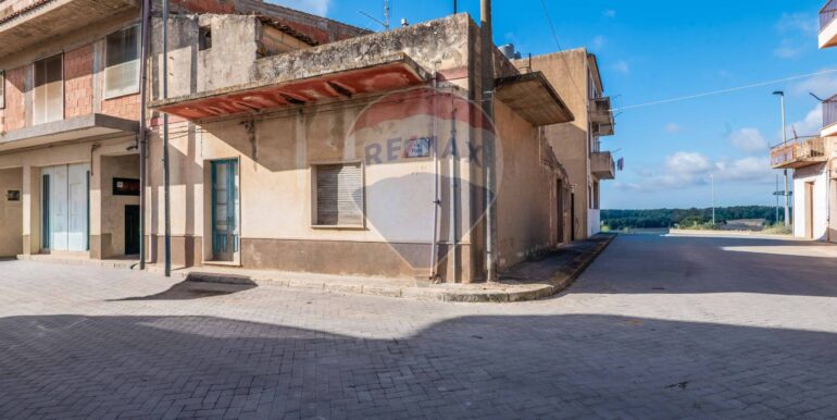 20251014194717-993714-25