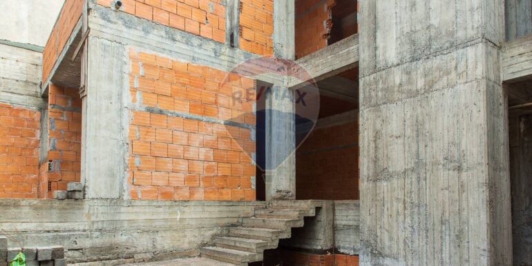 20251015165814-993869-6