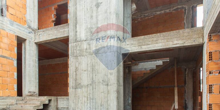 20251015165817-993869-7