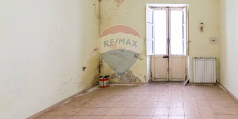 2025101583740-993732-4