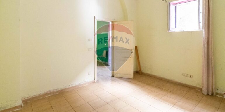 2025101583741-993732-10