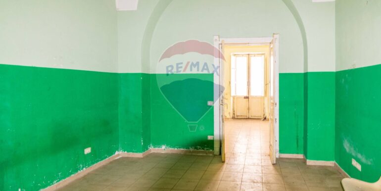 2025101583741-993732-8