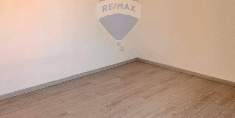 2025101610120-993938-11