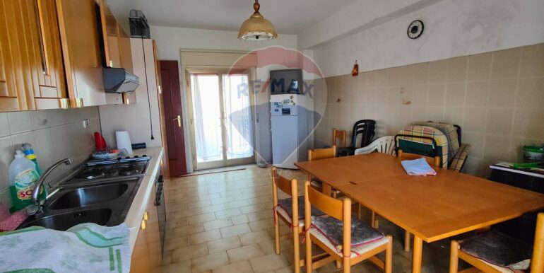 20251016111657-993989-0