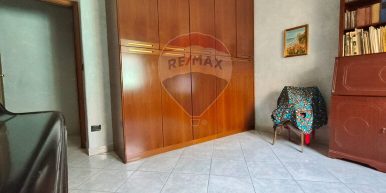 20251016113934-993998-9