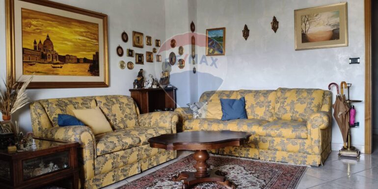 20251016113935-993998-14