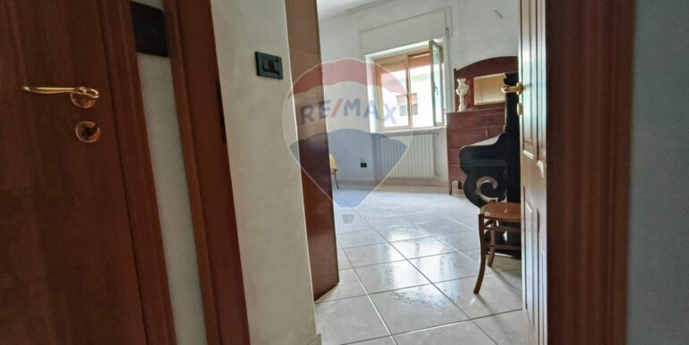 20251016113935-993998-16