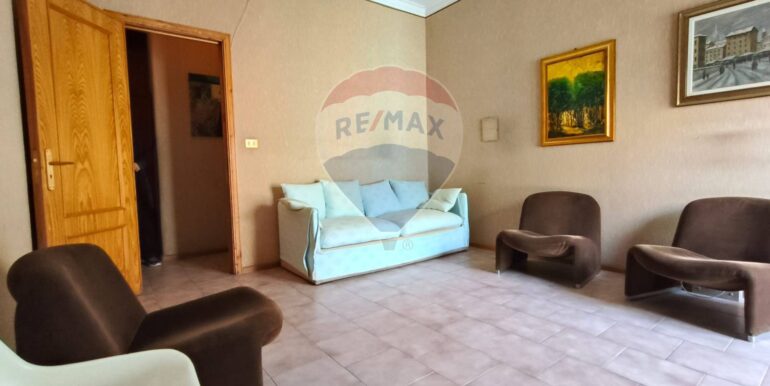 20251016114321-994002-3