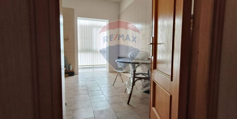 20251016114321-994002-5