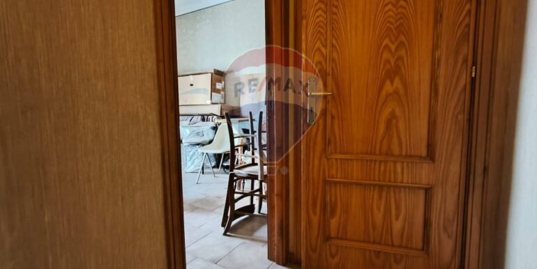 20251016114321-994002-6